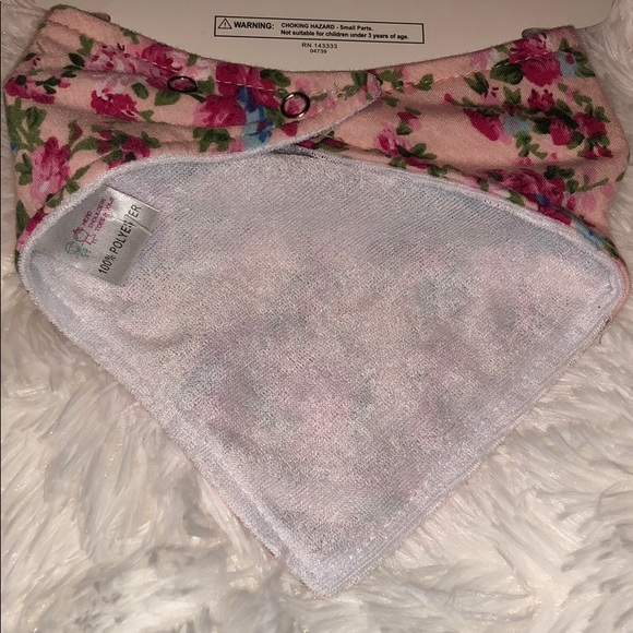 Bow Fancy brand bib, booties & hair bow set(3PCS) - Picture 2 of 5